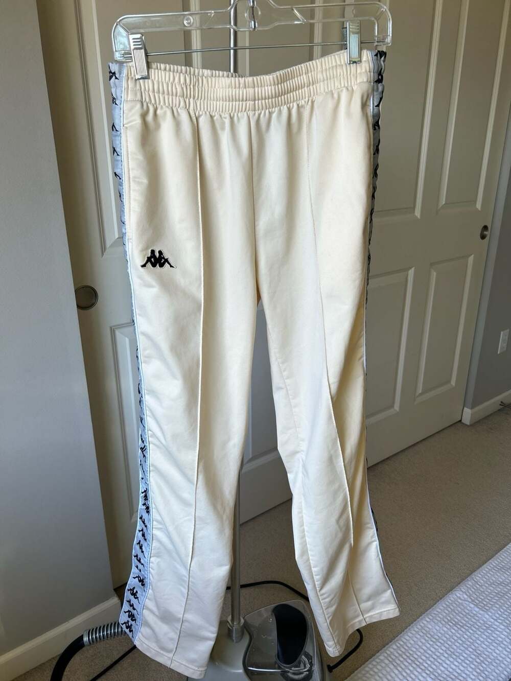 Kappa 222 Banda Astoria Slim Track Pants Cream Large